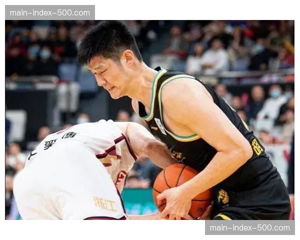 深度复盘：浙江双雄战术博弈，余嘉豪与胡金秋的内线对决