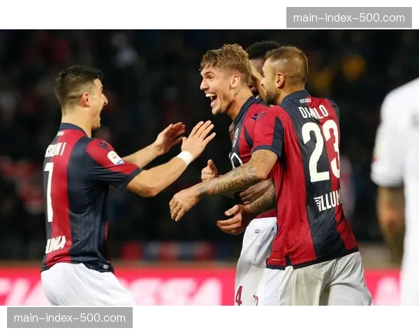 博洛尼亚2-1萨索洛，奥尔索利尼点射制胜